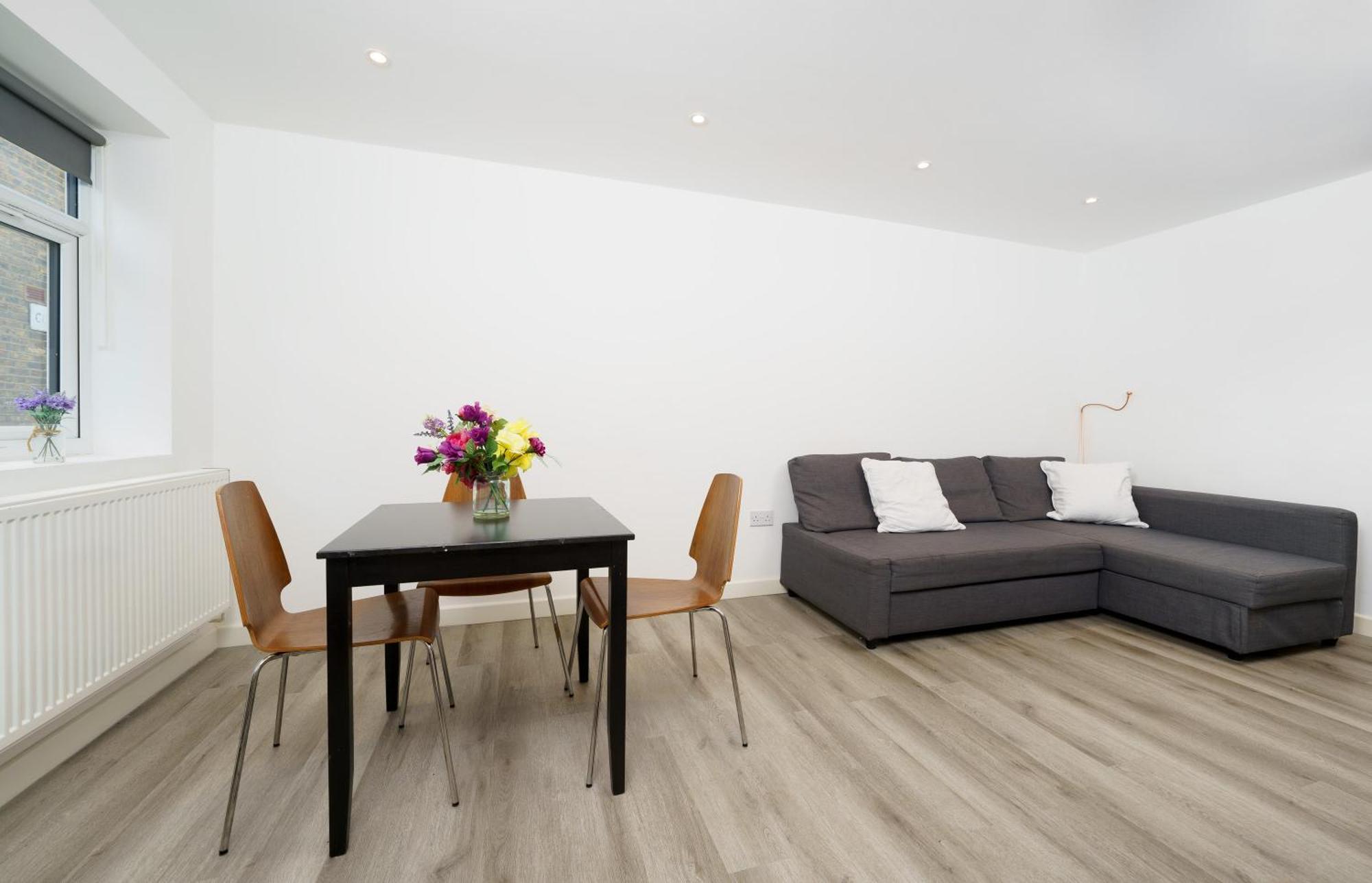 Modern Apartment In South West London Exterior photo